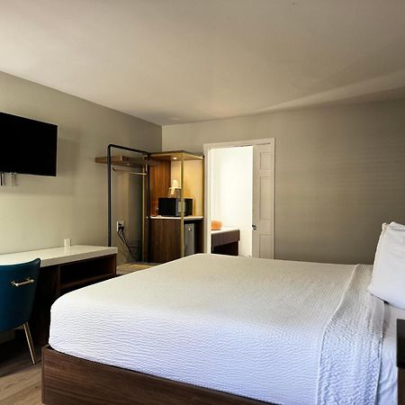 Surestay By Best Western มอร์แกนฮิลล์ ภายนอก รูปภาพ
