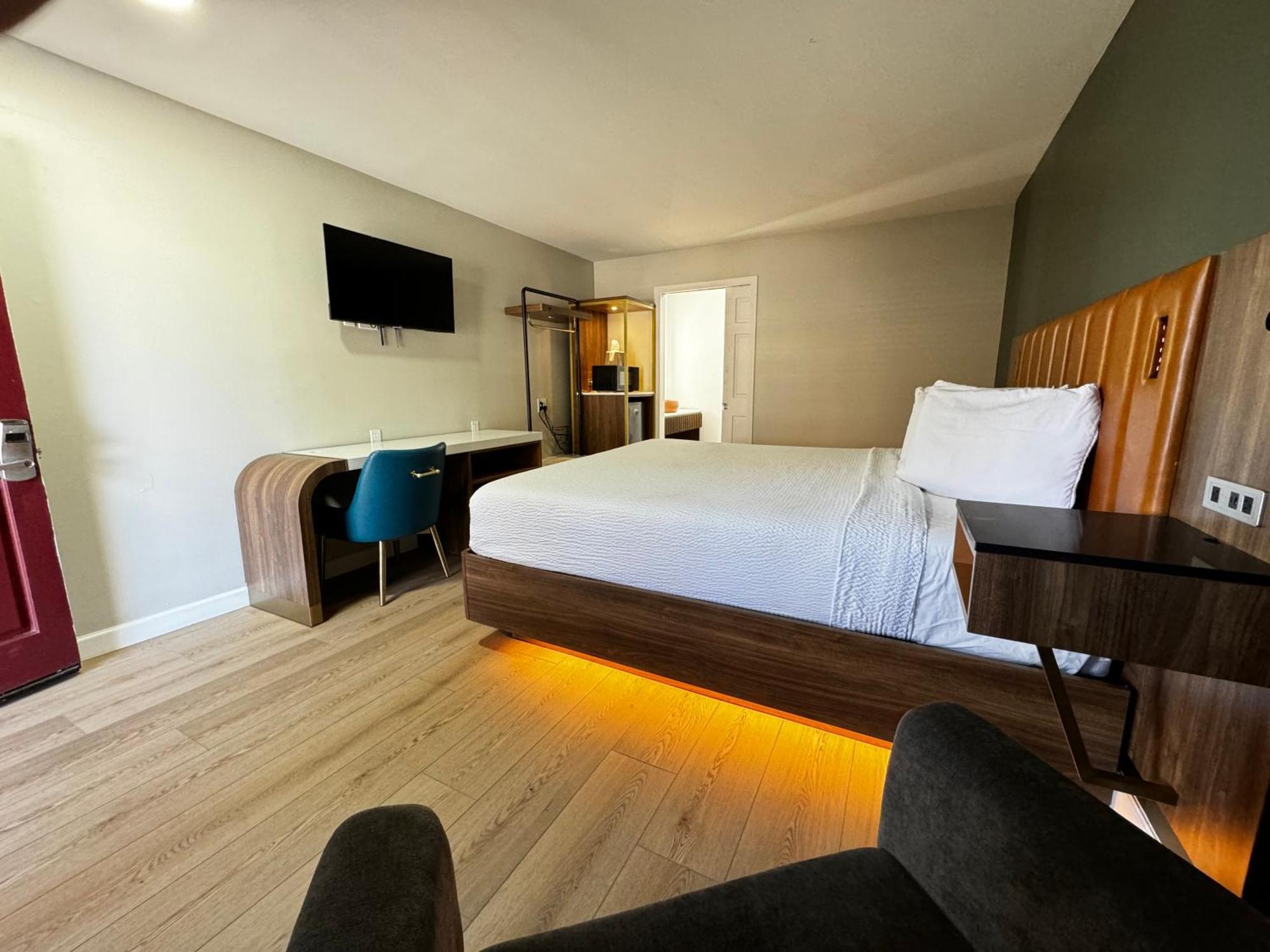 Surestay By Best Western มอร์แกนฮิลล์ ภายนอก รูปภาพ